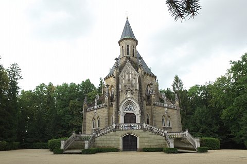 Schwarzenberská hrobka
